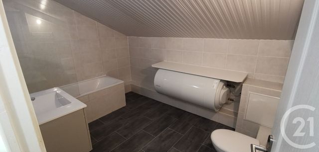 Appartement Triplex à louer - 3 pièces - 64.53 m2 - LE BLANC MESNIL - 93 - ILE-DE-FRANCE - Century 21 Pierrimo