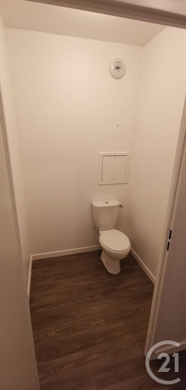 Appartement F4 à louer - 4 pièces - 70.78 m2 - LE BLANC MESNIL - 93 - ILE-DE-FRANCE - Century 21 Pierrimo