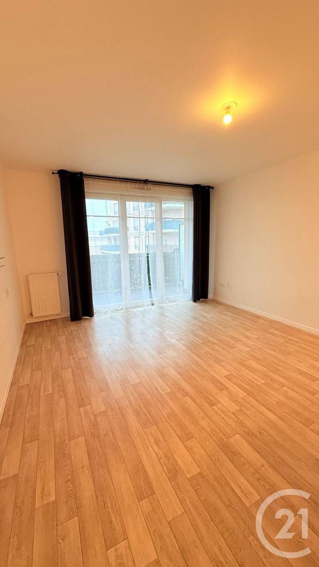 Appartement F3 à vendre - 3 pièces - 60.32 m2 - LE BLANC MESNIL - 93 - ILE-DE-FRANCE - Century 21 Pierrimo
