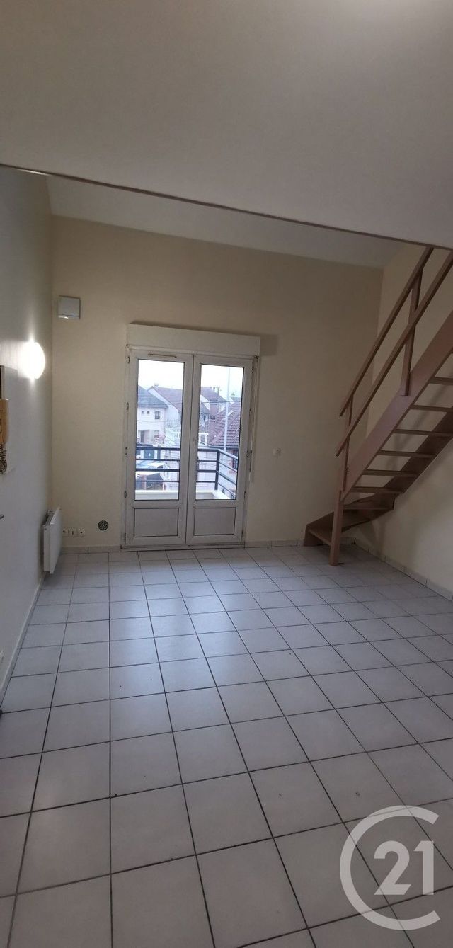 Appartement Duplex à louer LE BLANC MESNIL