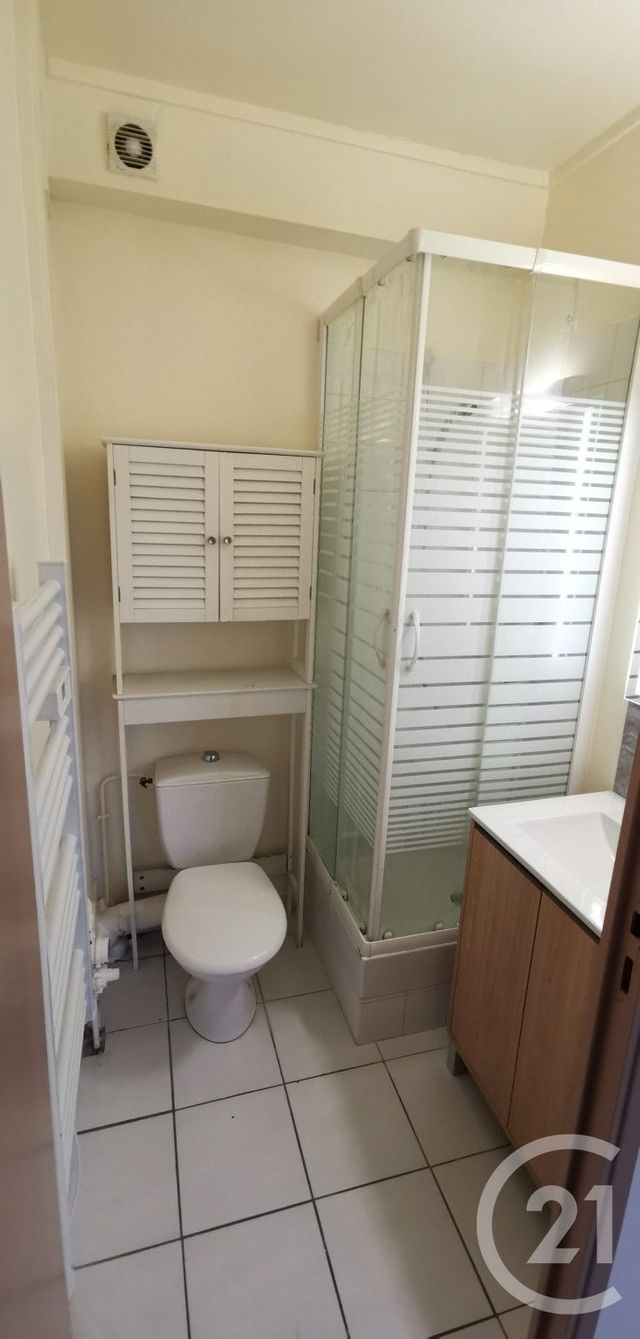 Appartement Duplex à louer - 2 pièces - 25.85 m2 - LE BLANC MESNIL - 93 - ILE-DE-FRANCE - Century 21 Pierrimo