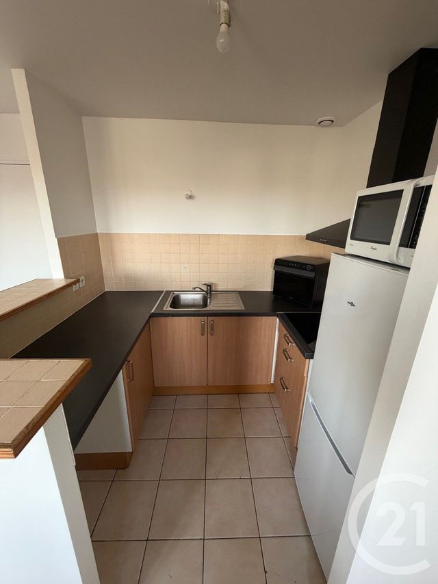 Appartement F2 à louer - 2 pièces - 46.89 m2 - SEVRAN - 93 - ILE-DE-FRANCE - Century 21 Pierrimo