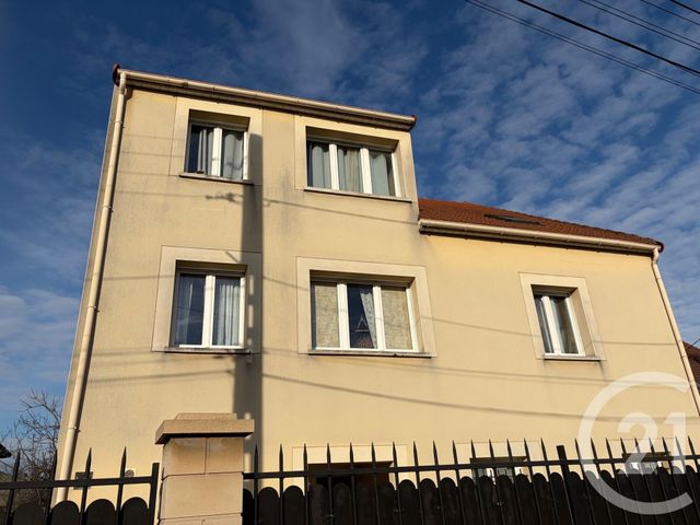 Appartement F2 à louer - 2 pièces - 46.89 m2 - SEVRAN - 93 - ILE-DE-FRANCE - Century 21 Pierrimo