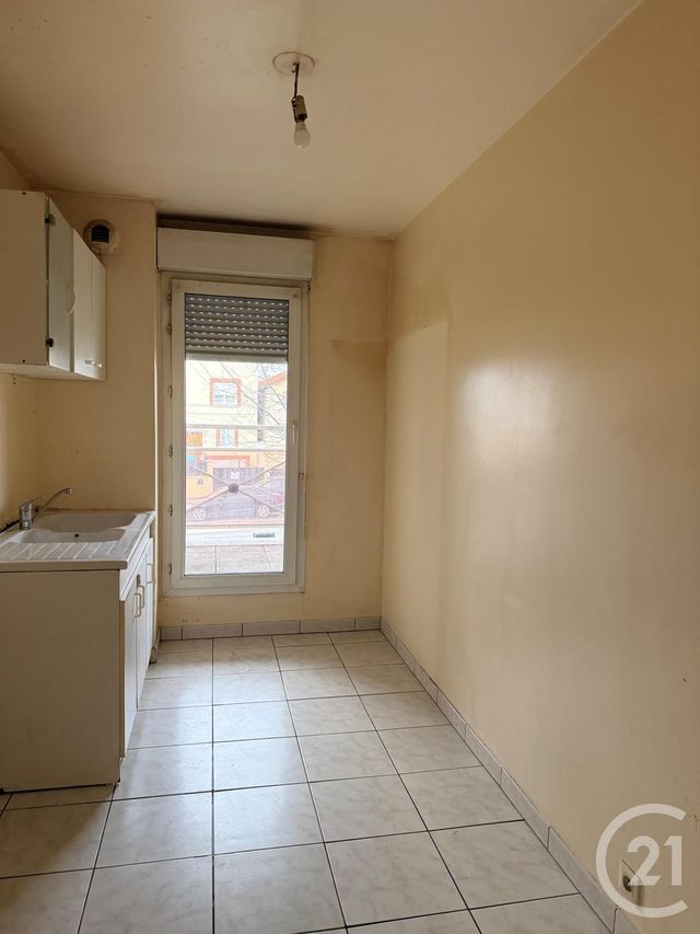 Appartement F2 à vendre - 2 pièces - 51.61 m2 - LE BLANC MESNIL - 93 - ILE-DE-FRANCE - Century 21 Pierrimo