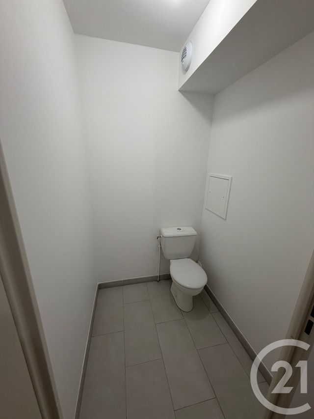 Appartement Duplex à louer - 4 pièces - 83.53 m2 - LE BLANC MESNIL - 93 - ILE-DE-FRANCE - Century 21 Pierrimo