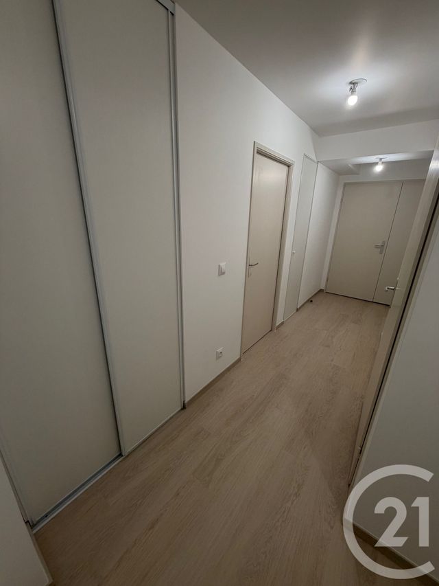 Appartement Duplex à louer - 4 pièces - 83.53 m2 - LE BLANC MESNIL - 93 - ILE-DE-FRANCE - Century 21 Pierrimo