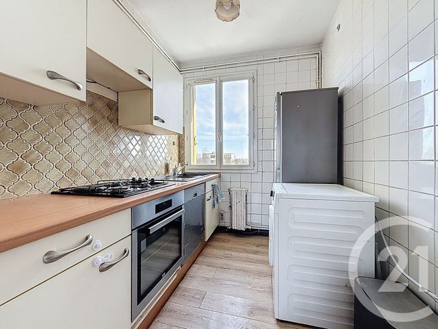 Appartement F4 à louer - 4 pièces - 63.44 m2 - LE BLANC MESNIL - 93 - ILE-DE-FRANCE - Century 21 Pierrimo