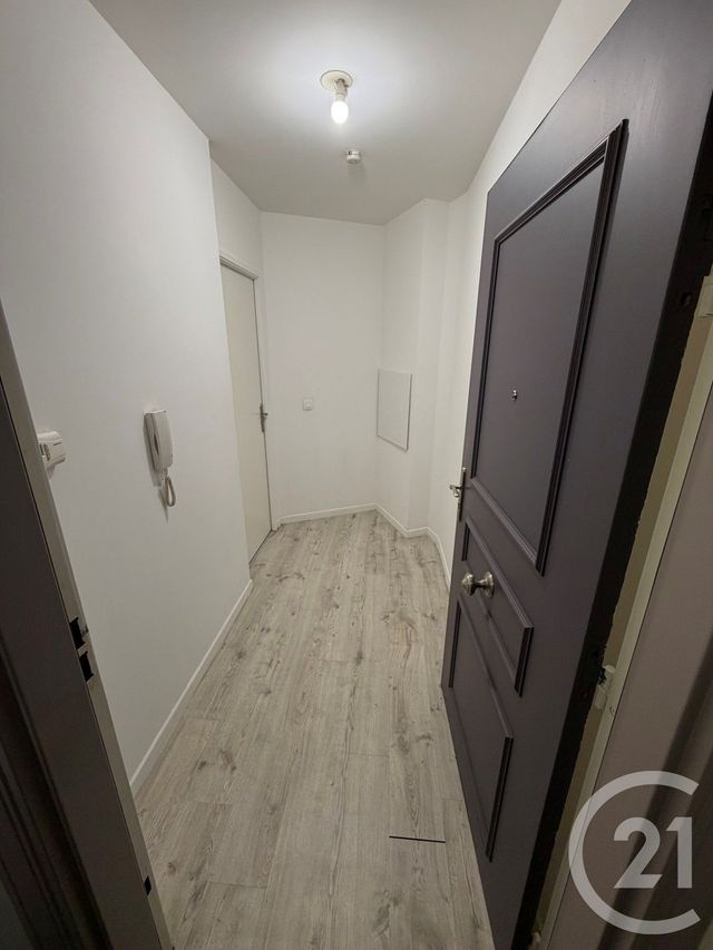 Appartement F2 à louer - 2 pièces - 42.12 m2 - LE BLANC MESNIL - 93 - ILE-DE-FRANCE - Century 21 Pierrimo