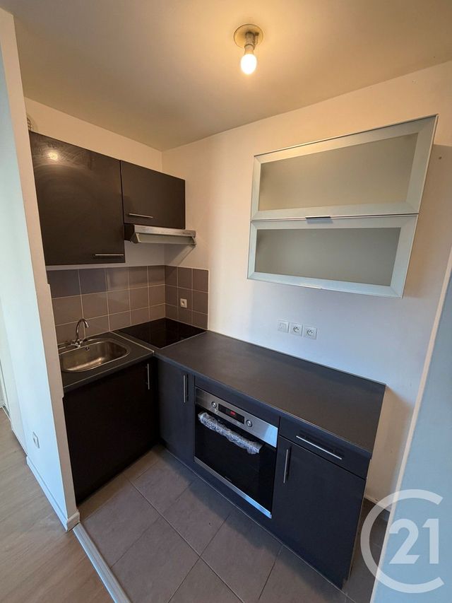 Appartement F2 à louer - 2 pièces - 42.12 m2 - LE BLANC MESNIL - 93 - ILE-DE-FRANCE - Century 21 Pierrimo