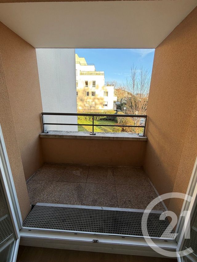 Appartement F2 à louer - 2 pièces - 42.12 m2 - LE BLANC MESNIL - 93 - ILE-DE-FRANCE - Century 21 Pierrimo