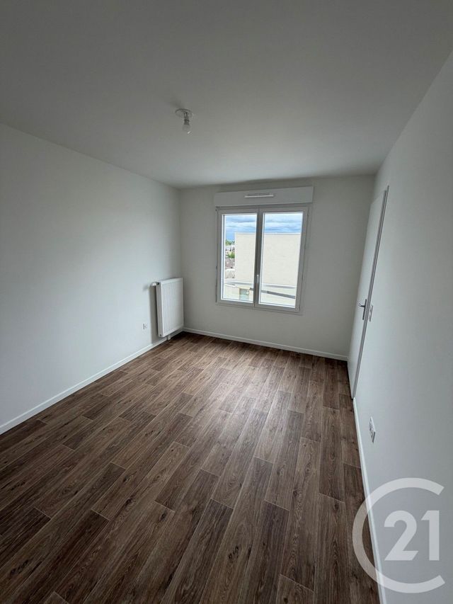 Appartement F2 à louer - 2 pièces - 44.72 m2 - DRANCY - 93 - ILE-DE-FRANCE - Century 21 Pierrimo