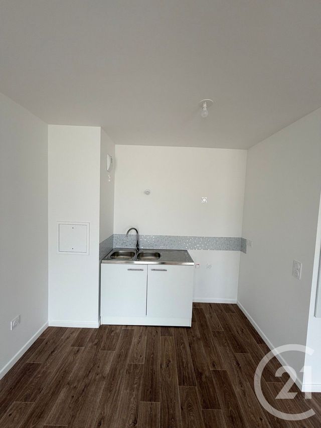 Appartement F2 à louer - 2 pièces - 44.72 m2 - DRANCY - 93 - ILE-DE-FRANCE - Century 21 Pierrimo