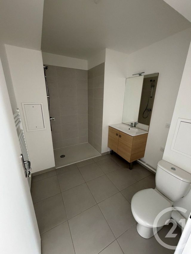Appartement F2 à louer - 2 pièces - 44.72 m2 - DRANCY - 93 - ILE-DE-FRANCE - Century 21 Pierrimo