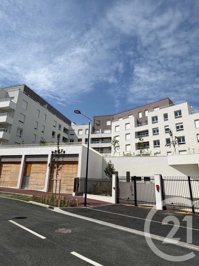 Appartement F2 à louer - 2 pièces - 44.72 m2 - DRANCY - 93 - ILE-DE-FRANCE - Century 21 Pierrimo