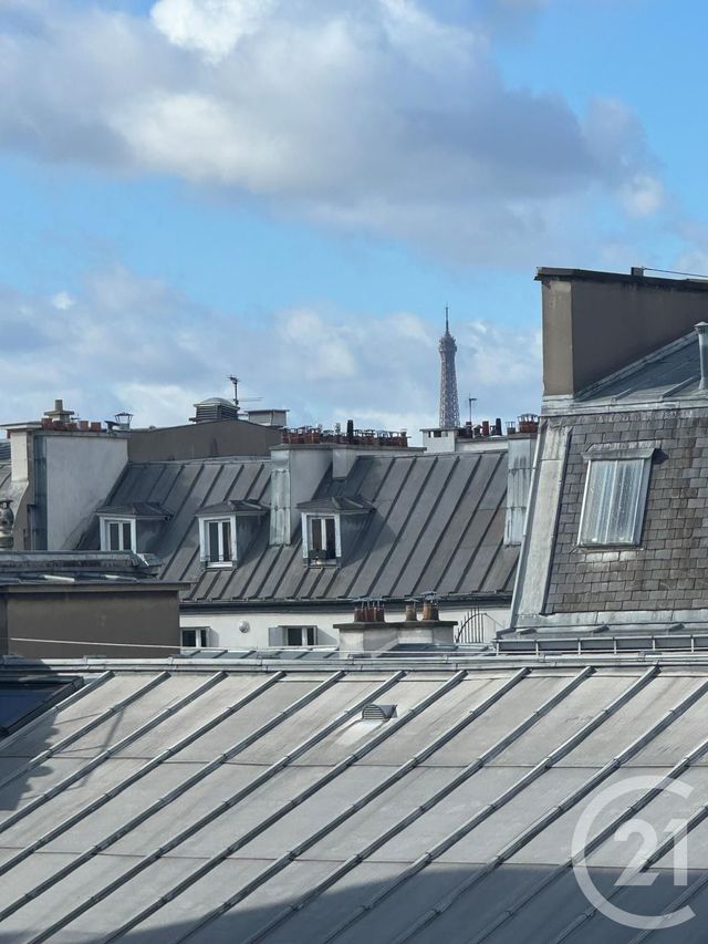 Appartement F3 à vendre - 3 pièces - 60.22 m2 - PARIS - 75010 - ILE-DE-FRANCE - Century 21 Pierrimo