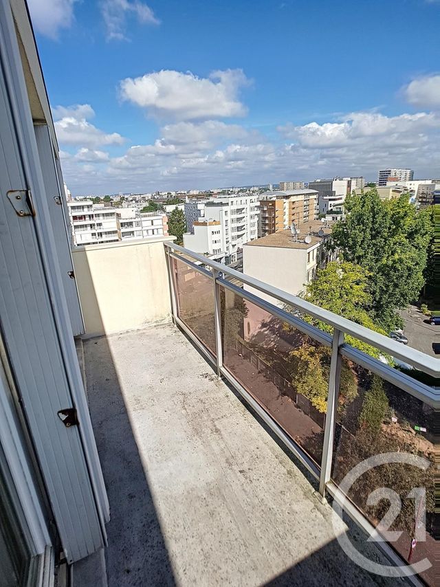 Appartement F2 à vendre - 2 pièces - 36.83 m2 - BOBIGNY - 93 - ILE-DE-FRANCE - Century 21 Pierrimo