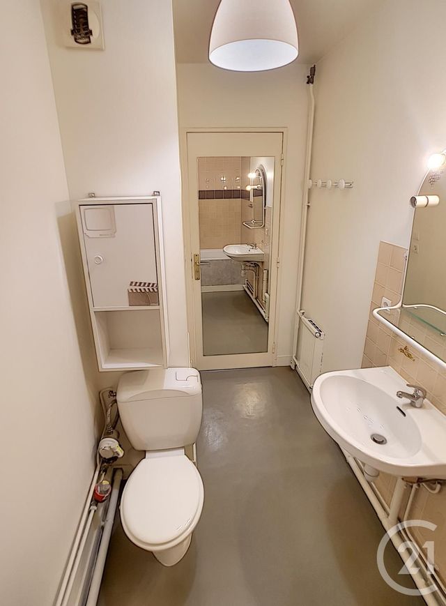 Appartement F2 à vendre - 2 pièces - 36.83 m2 - BOBIGNY - 93 - ILE-DE-FRANCE - Century 21 Pierrimo