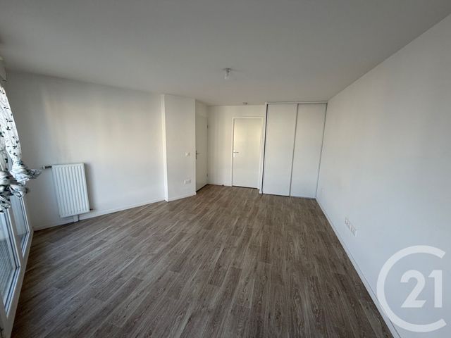 Appartement F2 à louer - 2 pièces - 44.52 m2 - DRANCY - 93 - ILE-DE-FRANCE - Century 21 Pierrimo