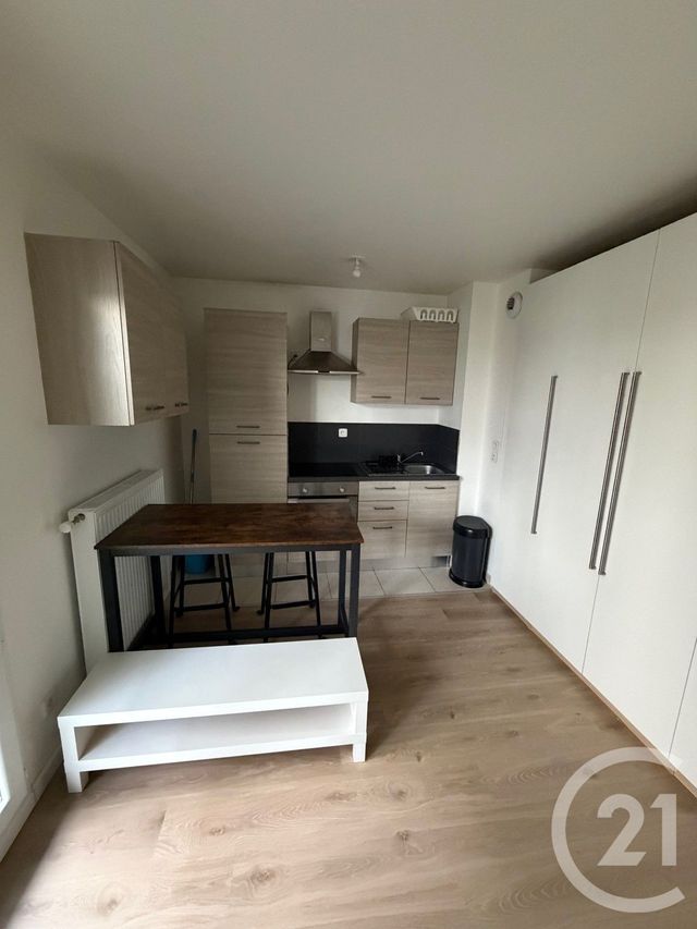 Appartement Studio à louer - 1 pièce - 23.22 m2 - LE BLANC MESNIL - 93 - ILE-DE-FRANCE - Century 21 Pierrimo