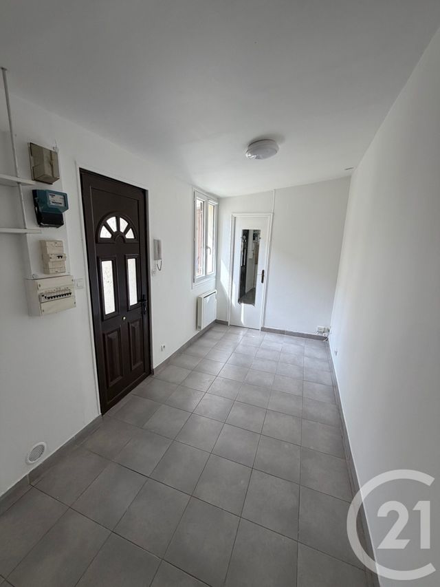 Appartement F1 à louer - 1 pièce - 19.27 m2 - LE PRE ST GERVAIS - 93 - ILE-DE-FRANCE - Century 21 Pierrimo