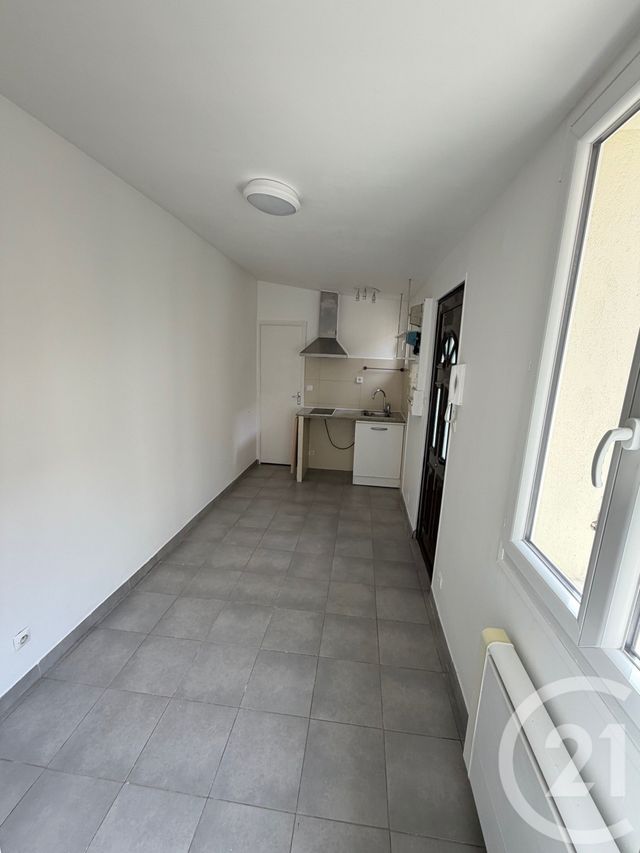 Appartement F1 à louer - 1 pièce - 19.27 m2 - LE PRE ST GERVAIS - 93 - ILE-DE-FRANCE - Century 21 Pierrimo
