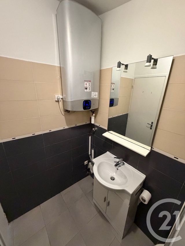 Appartement F1 à louer - 1 pièce - 19.27 m2 - LE PRE ST GERVAIS - 93 - ILE-DE-FRANCE - Century 21 Pierrimo