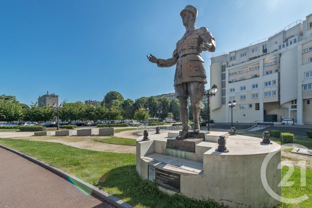 parking à louer - 12.5 m2 - DRANCY - 93 - ILE-DE-FRANCE - Century 21 Pierrimo