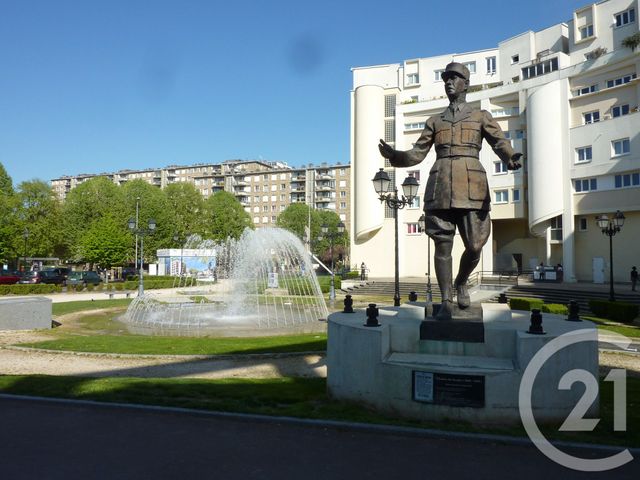 parking à louer - 11.0 m2 - DRANCY - 93 - ILE-DE-FRANCE - Century 21 Pierrimo