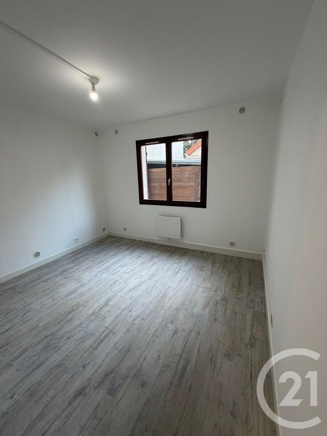 Appartement F2 à louer - 2 pièces - 34.35 m2 - LE BLANC MESNIL - 93 - ILE-DE-FRANCE - Century 21 Pierrimo