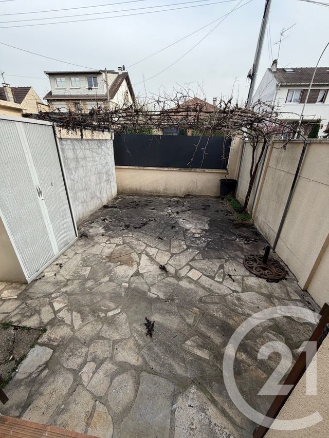 Appartement F2 à louer - 2 pièces - 34.35 m2 - LE BLANC MESNIL - 93 - ILE-DE-FRANCE - Century 21 Pierrimo