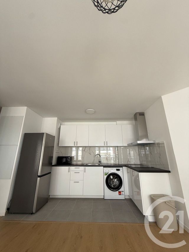 Appartement F3 à louer - 3 pièces - 63.52 m2 - LE BLANC MESNIL - 93 - ILE-DE-FRANCE - Century 21 Pierrimo