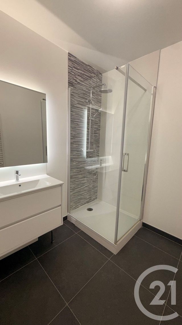 Appartement F2 à louer - 2 pièces - 42.2 m2 - LE PERREUX SUR MARNE - 94 - ILE-DE-FRANCE - Century 21 Pierrimo