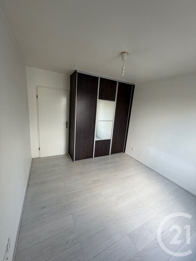 Appartement F2 à louer - 2 pièces - 45.08 m2 - DRANCY - 93 - ILE-DE-FRANCE - Century 21 Pierrimo