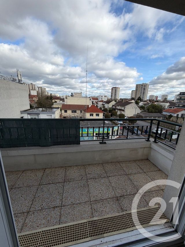 Appartement F2 à louer - 2 pièces - 45.08 m2 - DRANCY - 93 - ILE-DE-FRANCE - Century 21 Pierrimo