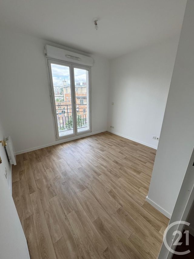 Appartement F2 à vendre - 2 pièces - 39.15 m2 - DRANCY - 93 - ILE-DE-FRANCE - Century 21 Pierrimo