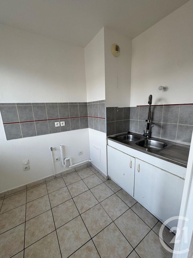 Appartement F2 à vendre - 2 pièces - 39.15 m2 - DRANCY - 93 - ILE-DE-FRANCE - Century 21 Pierrimo