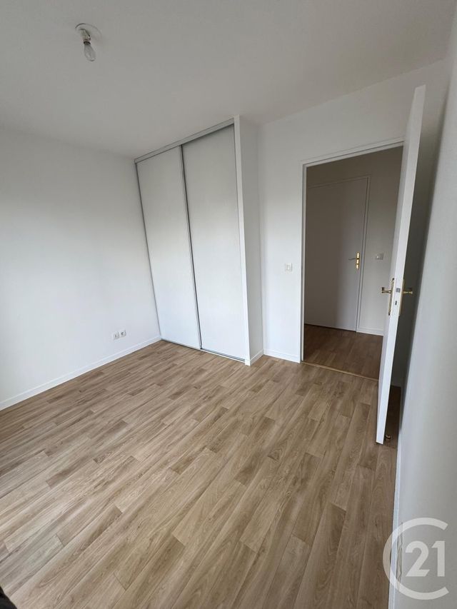 Appartement F2 à vendre - 2 pièces - 39.15 m2 - DRANCY - 93 - ILE-DE-FRANCE - Century 21 Pierrimo