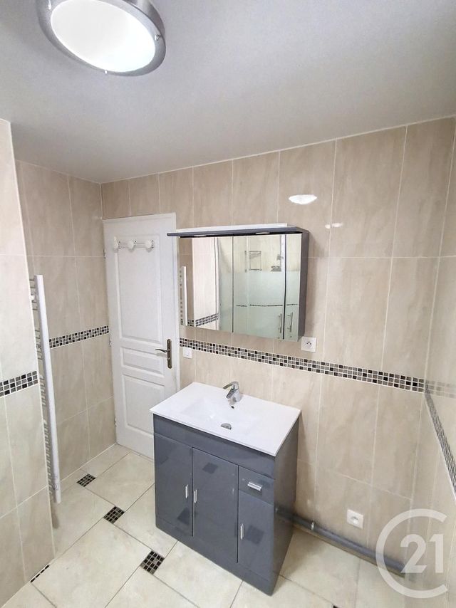 Appartement F3 à louer - 3 pièces - 48.13 m2 - SEVRAN - 93 - ILE-DE-FRANCE - Century 21 Pierrimo