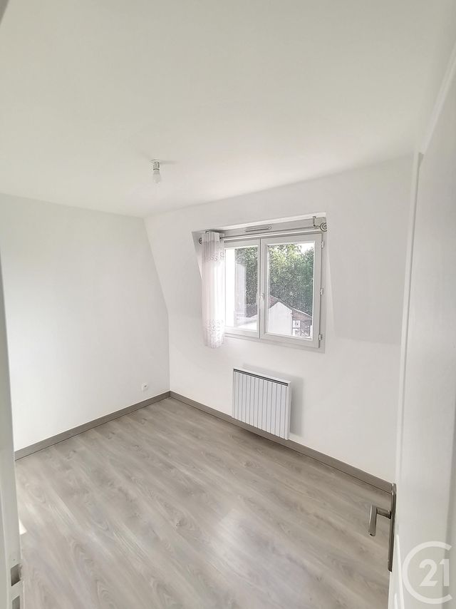 Appartement F3 à louer - 3 pièces - 48.13 m2 - SEVRAN - 93 - ILE-DE-FRANCE - Century 21 Pierrimo