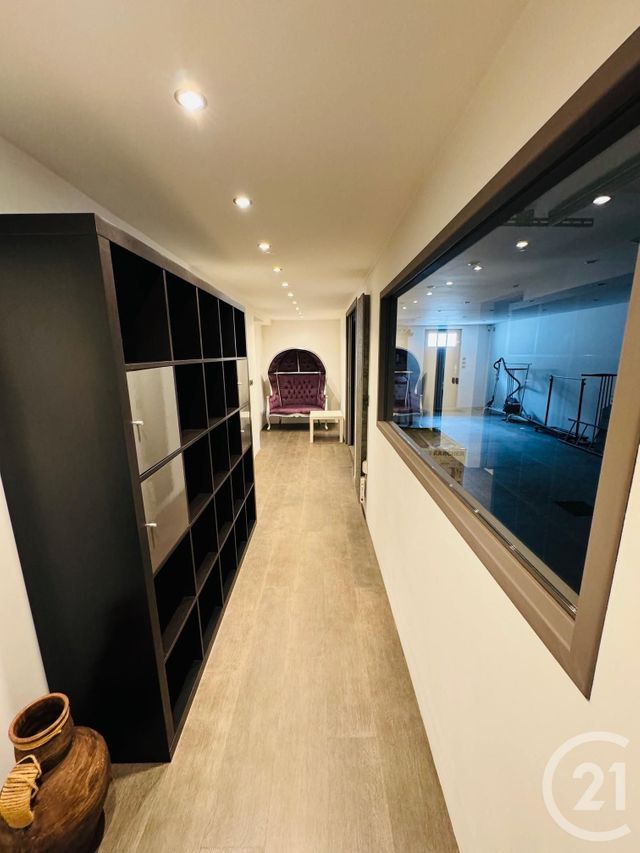 maison à louer - 8 pièces - 142.86 m2 - NOISY LE GRAND - 93 - ILE-DE-FRANCE - Century 21 Pierrimo