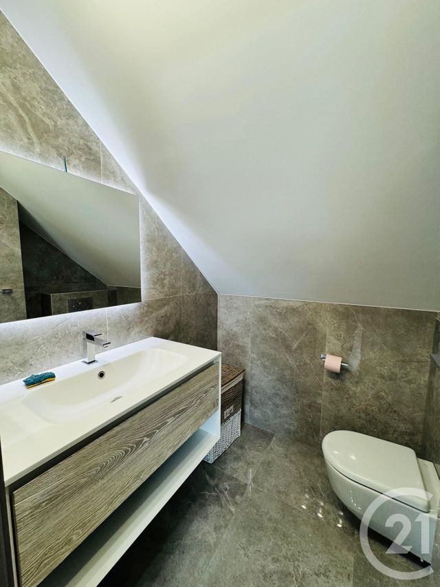 maison à louer - 8 pièces - 142.86 m2 - NOISY LE GRAND - 93 - ILE-DE-FRANCE - Century 21 Pierrimo
