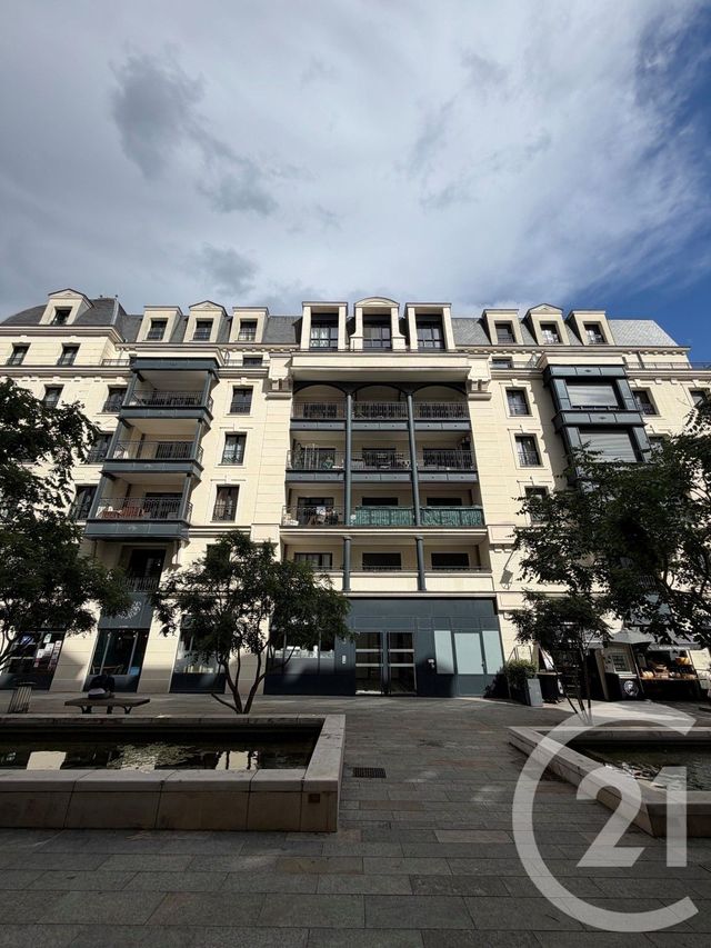 Appartement F2 à louer - 2 pièces - 42.38 m2 - CLAMART - 92 - ILE-DE-FRANCE - Century 21 Pierrimo