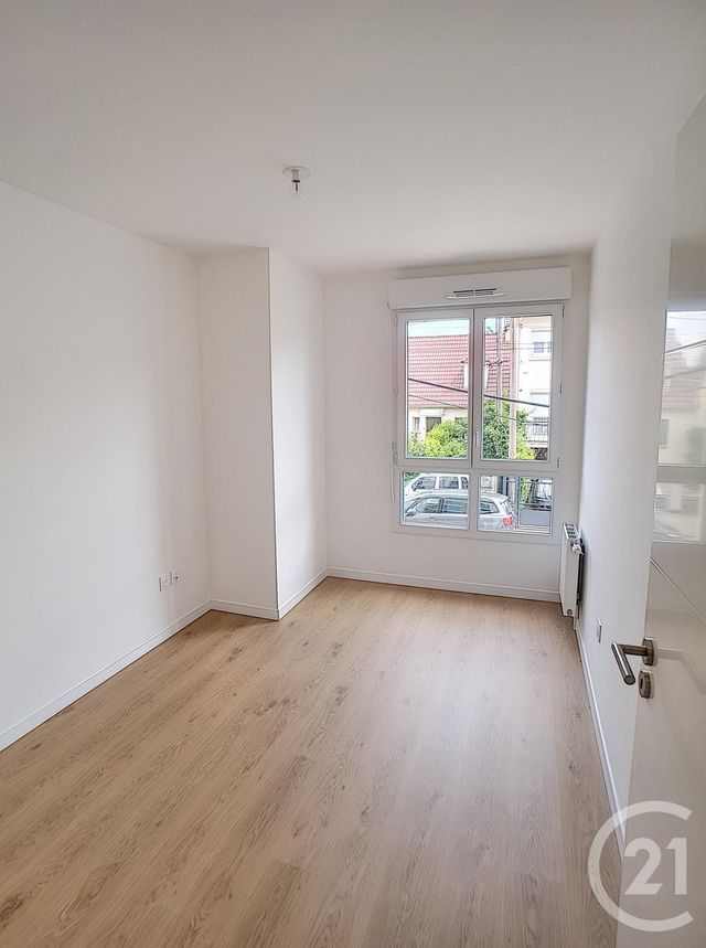 Appartement F3 à louer - 3 pièces - 54.5 m2 - LE BLANC MESNIL - 93 - ILE-DE-FRANCE - Century 21 Pierrimo
