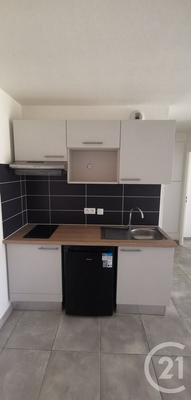 Appartement F2 à louer - 2 pièces - 41.19 m2 - LE BLANC MESNIL - 93 - ILE-DE-FRANCE - Century 21 Pierrimo