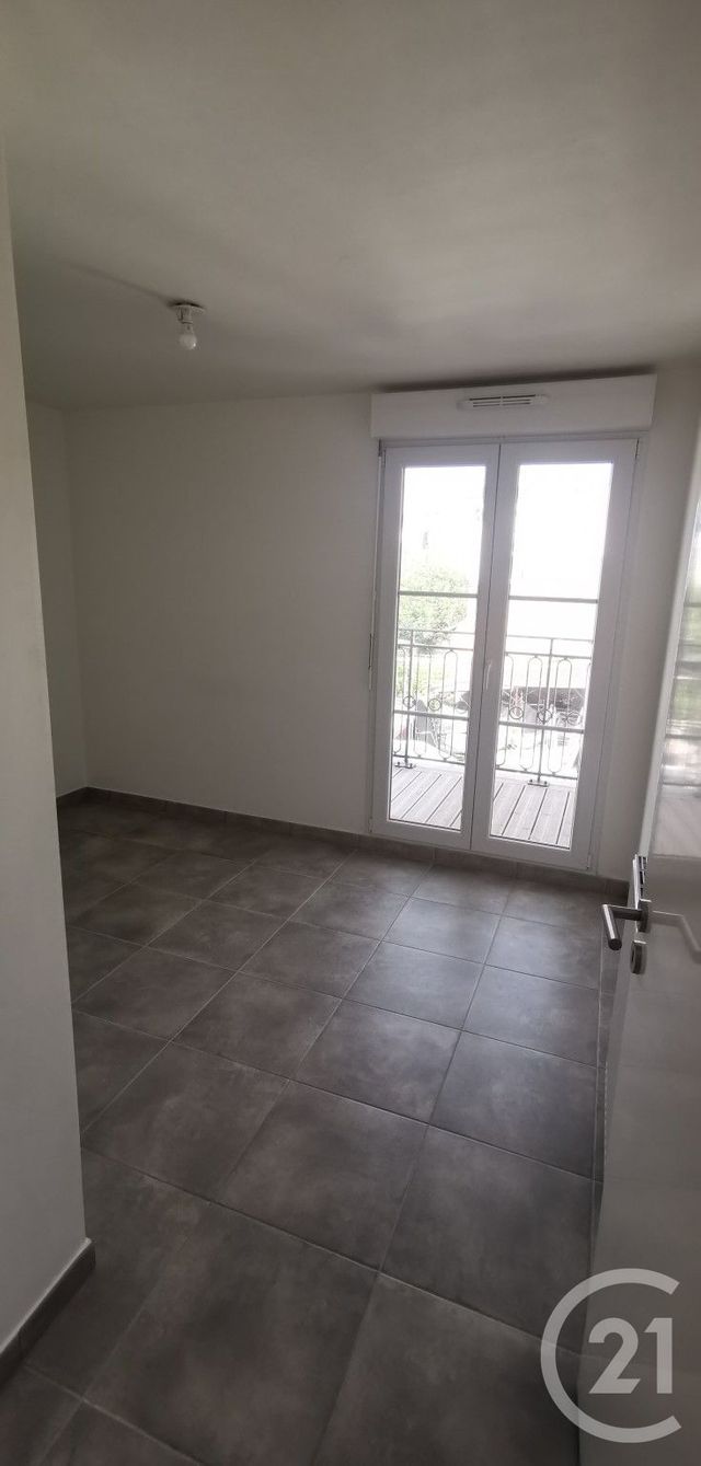 Appartement F2 à louer - 2 pièces - 41.19 m2 - LE BLANC MESNIL - 93 - ILE-DE-FRANCE - Century 21 Pierrimo