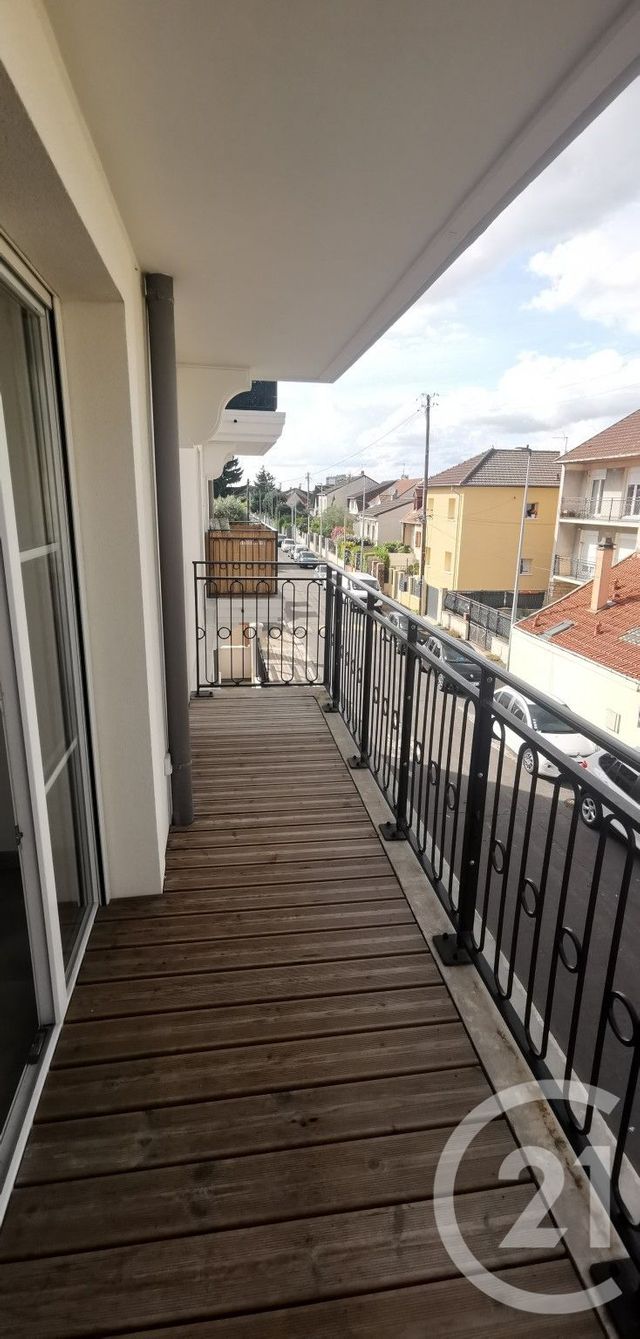 Appartement F2 à louer - 2 pièces - 41.19 m2 - LE BLANC MESNIL - 93 - ILE-DE-FRANCE - Century 21 Pierrimo