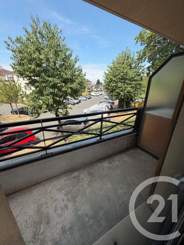 Appartement F3 à louer - 3 pièces - 64.35 m2 - LE BLANC MESNIL - 93 - ILE-DE-FRANCE - Century 21 Pierrimo