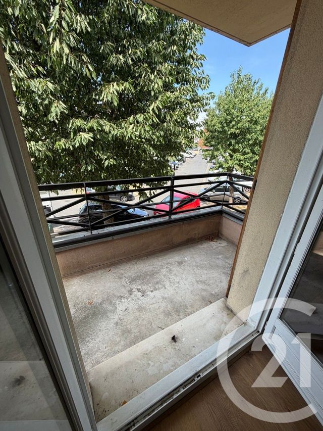 Appartement F3 à louer - 3 pièces - 64.35 m2 - LE BLANC MESNIL - 93 - ILE-DE-FRANCE - Century 21 Pierrimo