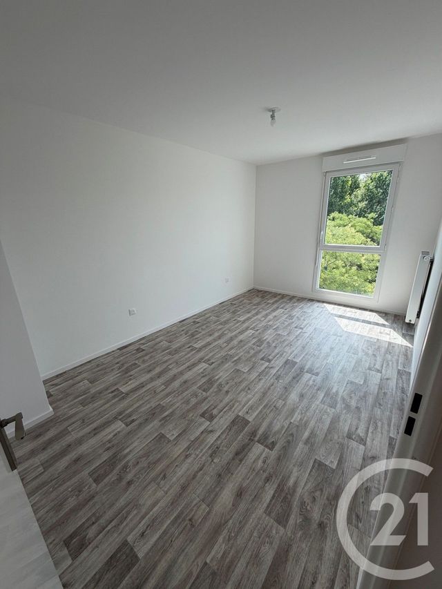 Appartement F3 à louer - 3 pièces - 58.5 m2 - DRANCY - 93 - ILE-DE-FRANCE - Century 21 Pierrimo