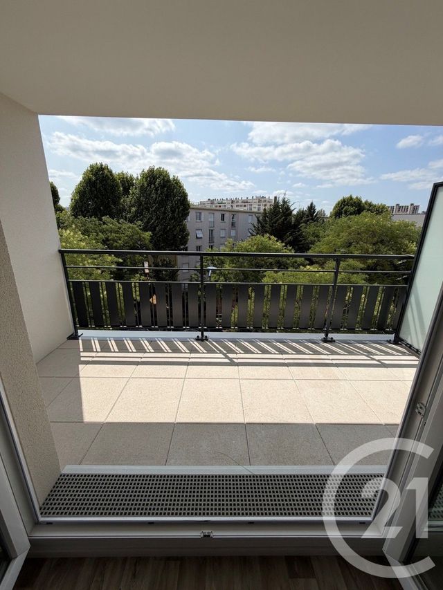 Appartement F3 à louer - 3 pièces - 58.5 m2 - DRANCY - 93 - ILE-DE-FRANCE - Century 21 Pierrimo